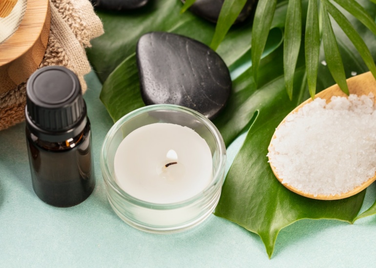 accessories-for-spa-procedures-natural-ingredients-for-beauty-.jpg